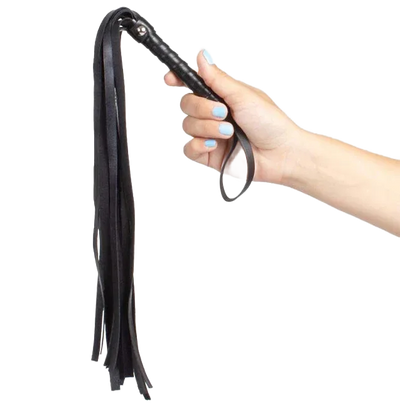 Schwarze BDSM-Peitsche mit mehreren Riemen