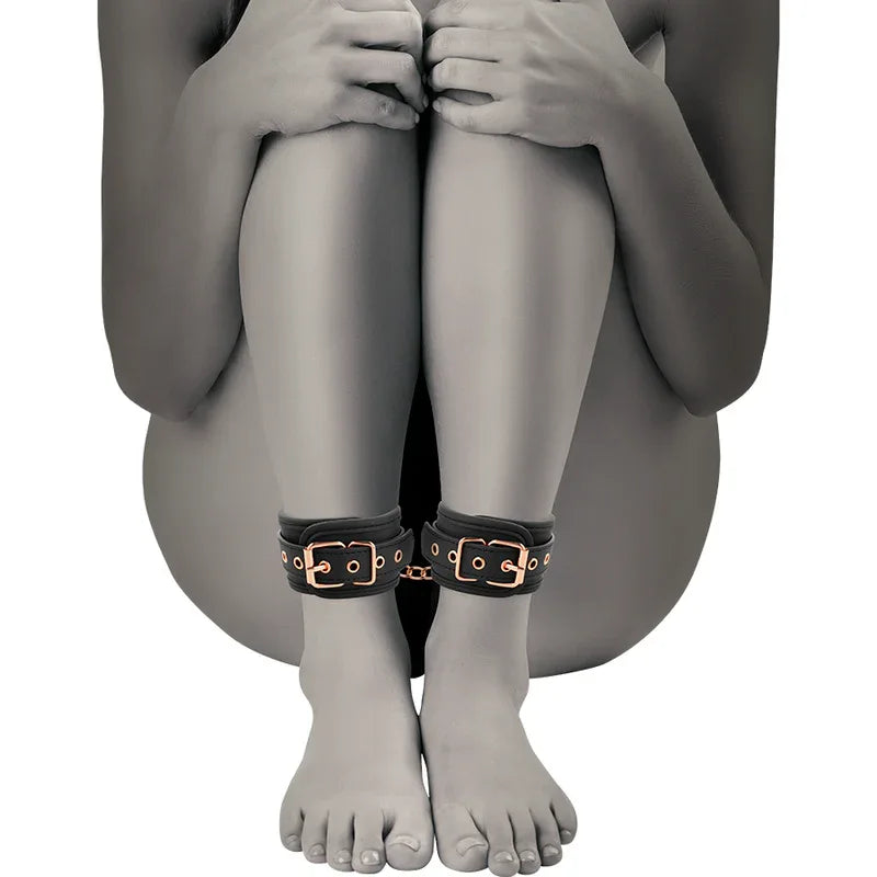 COQUETTE CHIC DESIRE - FANTASY-KNÖCHEL-MANSCHETTEN MIT NEOPRENFUTTER - Vanelion Paradise