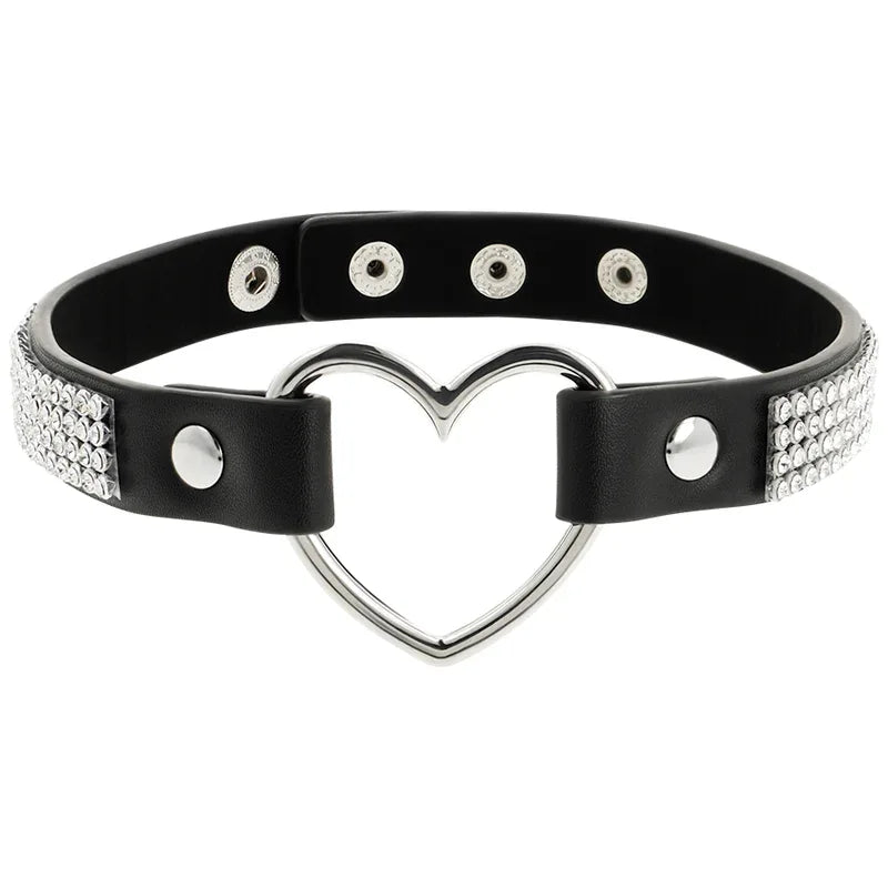 COQUETTE CHIC DESIRE - VEGANES LEDER-HALSBAND MIT HERZ - Vanelion Paradise