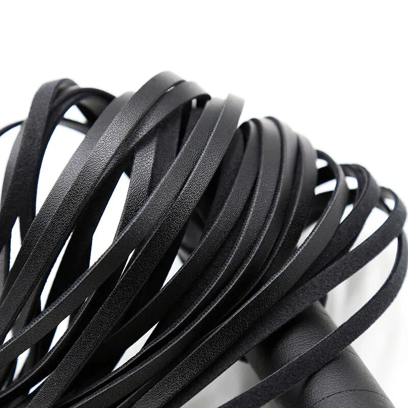 OHMAMA FETISH - SILBERNE ARMBÄNDER MIT PEITSCHE - Vanelion Paradise