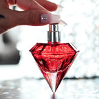 AUGE DER LIEBE - MATCHMAKER RED DIAMOND PHEROMONE PARFÜM LOCKT IHN AN 30 ML - Vanelion Paradise