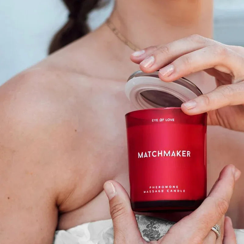 EYE OF LOVE - MATCHMAKER RED DIAMOND MASSAGEKERZE ZIEHEN IHN 150 ML - Vanelion Paradise