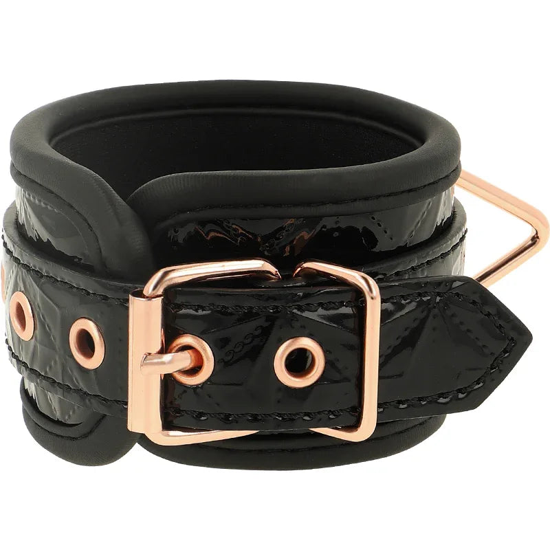 COQUETTE CHIC DESIRE - HANDSCHELLEN DER BLACK EDITION MIT NEOPRENFUTTER - Vanelion Paradise