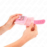 KINK - PELZGEFÜTTERTE HANDGELENKFESSELN ROSA MIT ROSA GÜRTEL VERSTELLBAR 17-29 CM X 6 CM - Vanelion Paradise