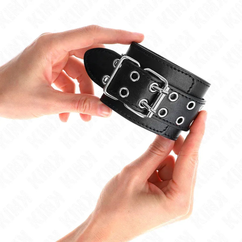 KINK - HANDGELENKFESSEL MIT DOPPELTER SCHNALLE SCHWARZ VERSTELLBAR 19-26 CM - Vanelion Paradise