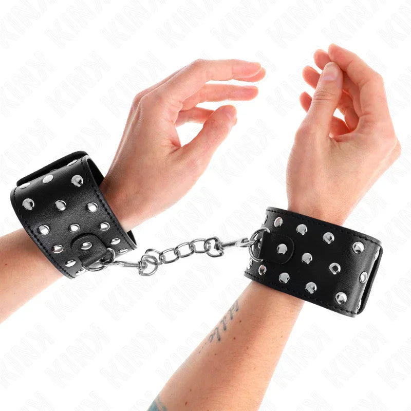 KINK - PUNK HANDGELENKFESSELN VERSTELLBAR 19-24 CM X 5,5 CM - Vanelion Paradise