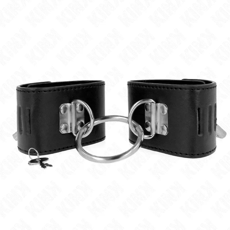 KINK - FESTE HANDGELENKFESSELN MIT RING UND VORHÄNGESCHLOSS VERSCHLUSS SCHWARZ VERSTELLBAR 16-23 CM X 5,5 CM - Vanelion Paradise