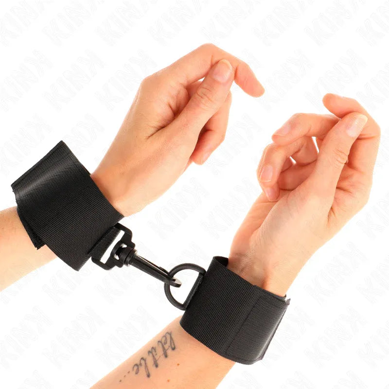 KINK - NYLON HANDGELENKFESSELN SCHWARZ - Vanelion Paradise