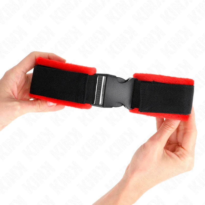 KINK - NYLON BIND KLETT-HANDFESSELN SCHWARZ MODELL 1 VERSTELLBAR 25-35 CM X 6 CM - Vanelion Paradise