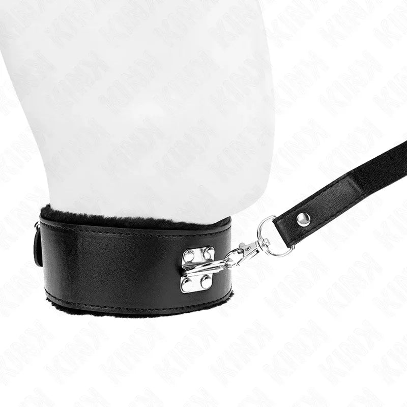 KINK - HALSKETTE MIT LEINE 116 CM MIT SILBERNEN NIETEN MODELL 4 SCHWARZ VERSTELLBAR 40-48 CM X 6 CM - Vanelion Paradise