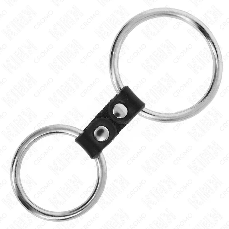 KINK - DOPPELTER PENISRING AUS METALL 3,7 CM BIS 5 CM VERBUNDEN DURCH LEDERBAND MODELL 2 - Vanelion Paradise