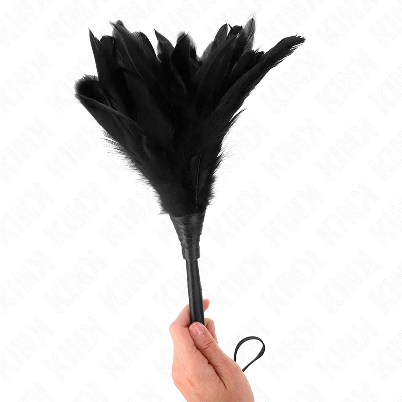 KINK - BLACK MAIDS HORNFORM TICKLE HÜHNERFEDERN 36 CM - Vanelion Paradise