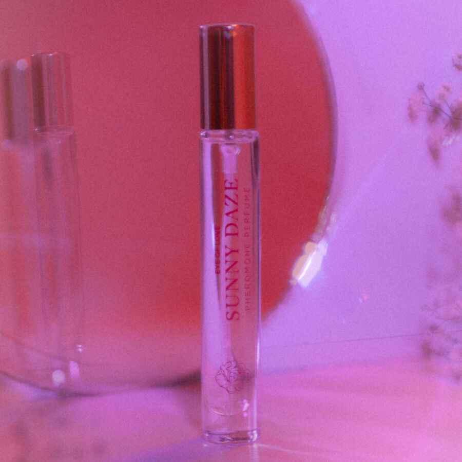 EYE OF LOVE - BLOOM SATIVA-PARFUM FÜR WEIBLICHE PERSONEN SUNNY DAZE 10 ML - Vanelion Paradise