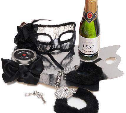 INEDIT - EROTIC KIT SCHWARZE VENETISCHE MASKE - Vanelion Paradise