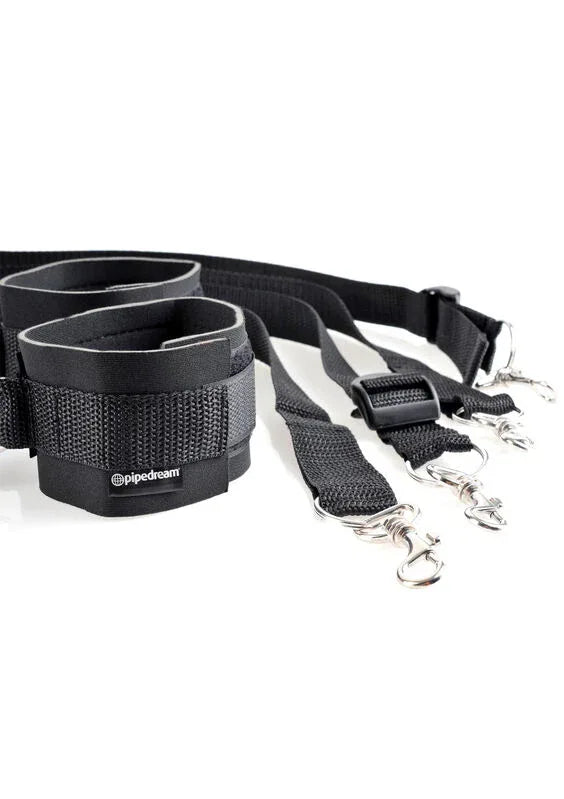 FETISH FANTASY CUFF UND TETHER SET - Vanelion Paradise