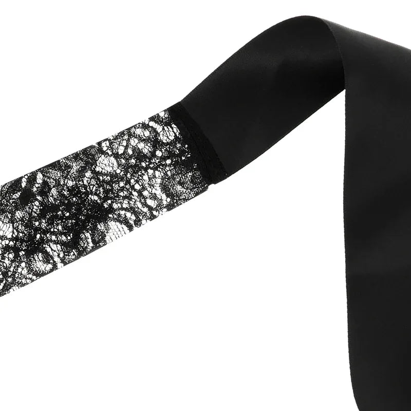 COQUETTE CHIC DESIRE - SCHWARZE SPITZENMASKE MIT BAND - Vanelion Paradise