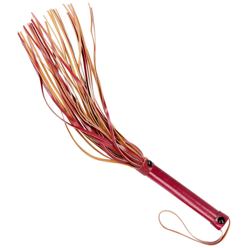 FETISH SUBMISSIVE DARK ROOM - PEITSCHE AUS LEDER VEGAN - Vanelion Paradise